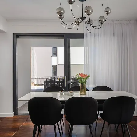 3 Bedroom Beautiful In Zidarici *