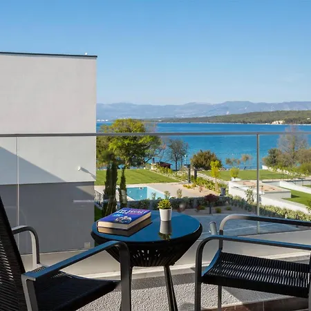 Apartmán 3 Bedroom Beautiful In Zidarici